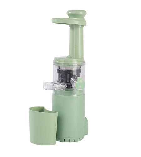 Portable juicer